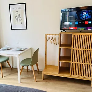 Apartment Antoni Homes 2 Personen I Zentral I Studio I Balkon Augsburg