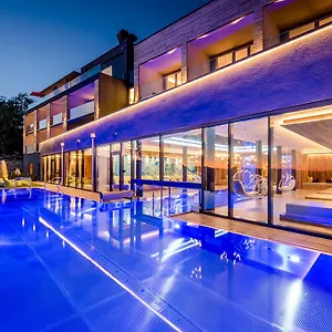 Hüttenhof - Wellnesshotel&luxus-bergchalets - Adults Only Grainet